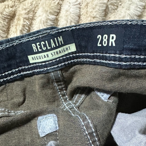 New Men’s Reclaim Regular Straight Stretch Jean from Buckle. Size 28R. - Picture 3 of 4
